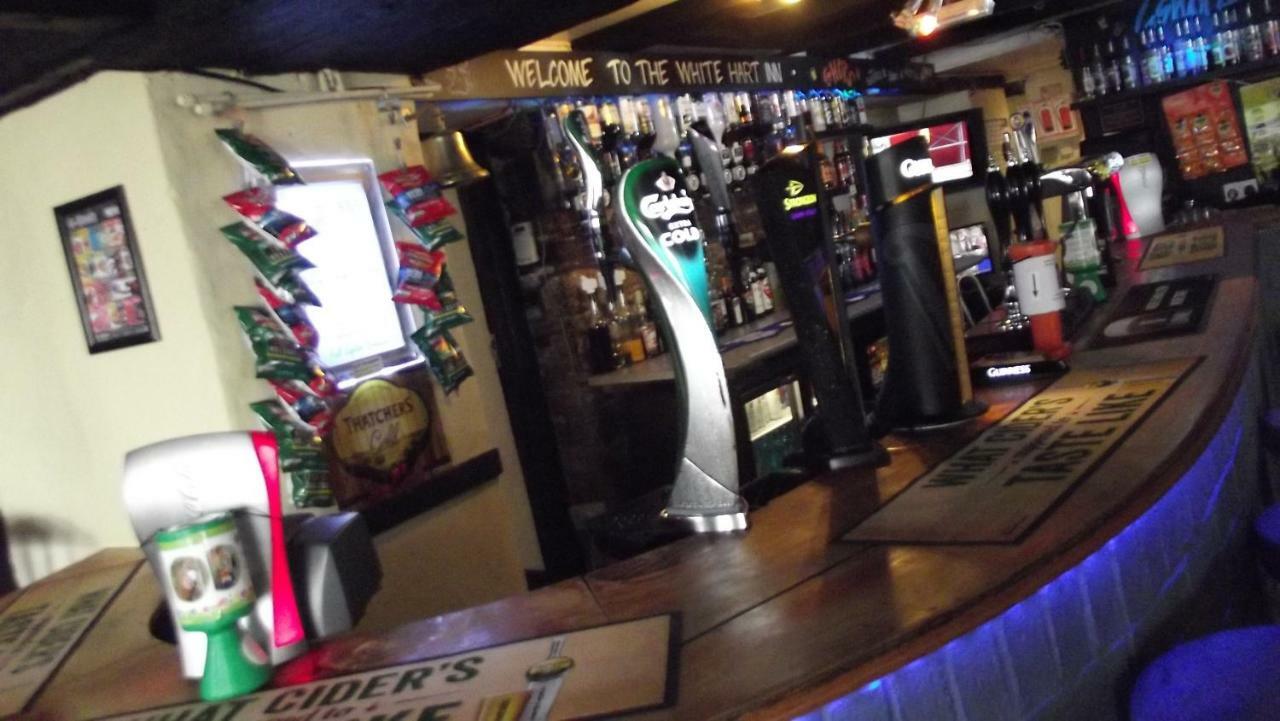 White Hart Inn Bodmin Extérieur photo