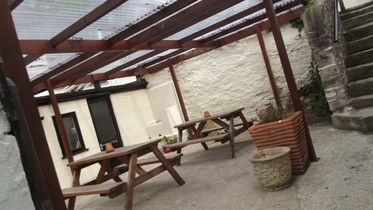 White Hart Inn Bodmin Extérieur photo