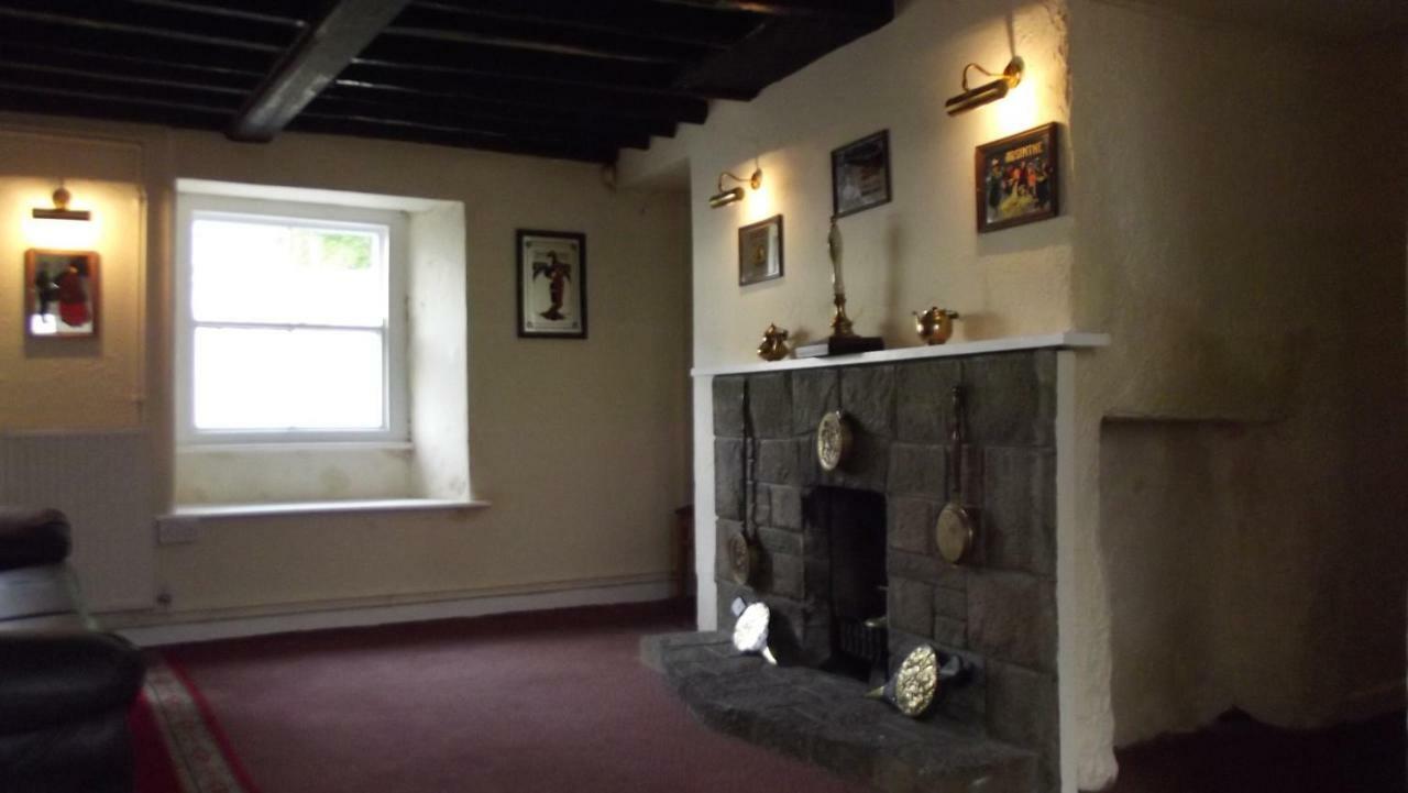 White Hart Inn Bodmin Extérieur photo