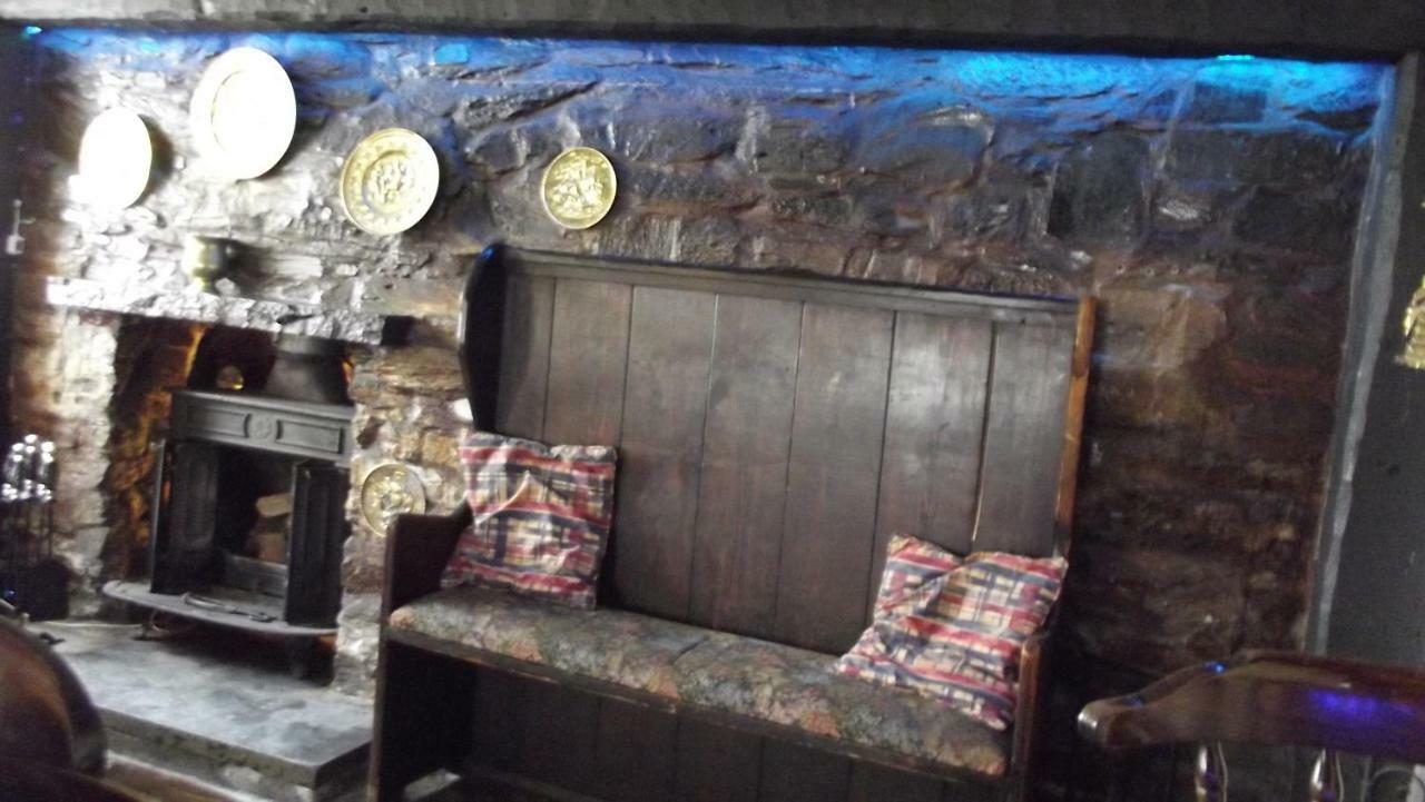 White Hart Inn Bodmin Extérieur photo